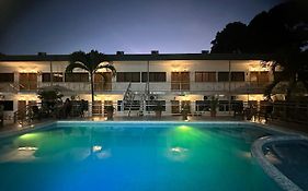 Casa Blanca Hotel
